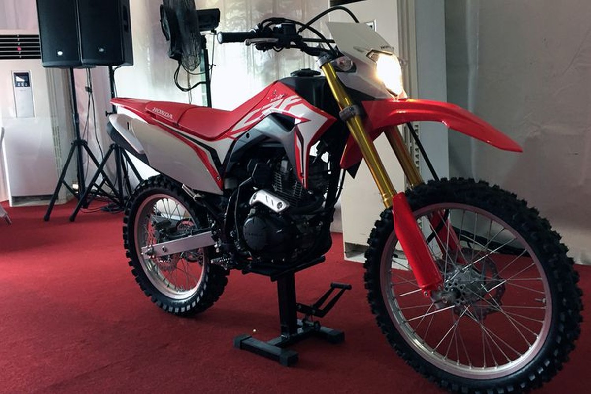 Chi tiet “cao cao” Honda CRF150L gia chi 53 trieu dong-Hinh-3